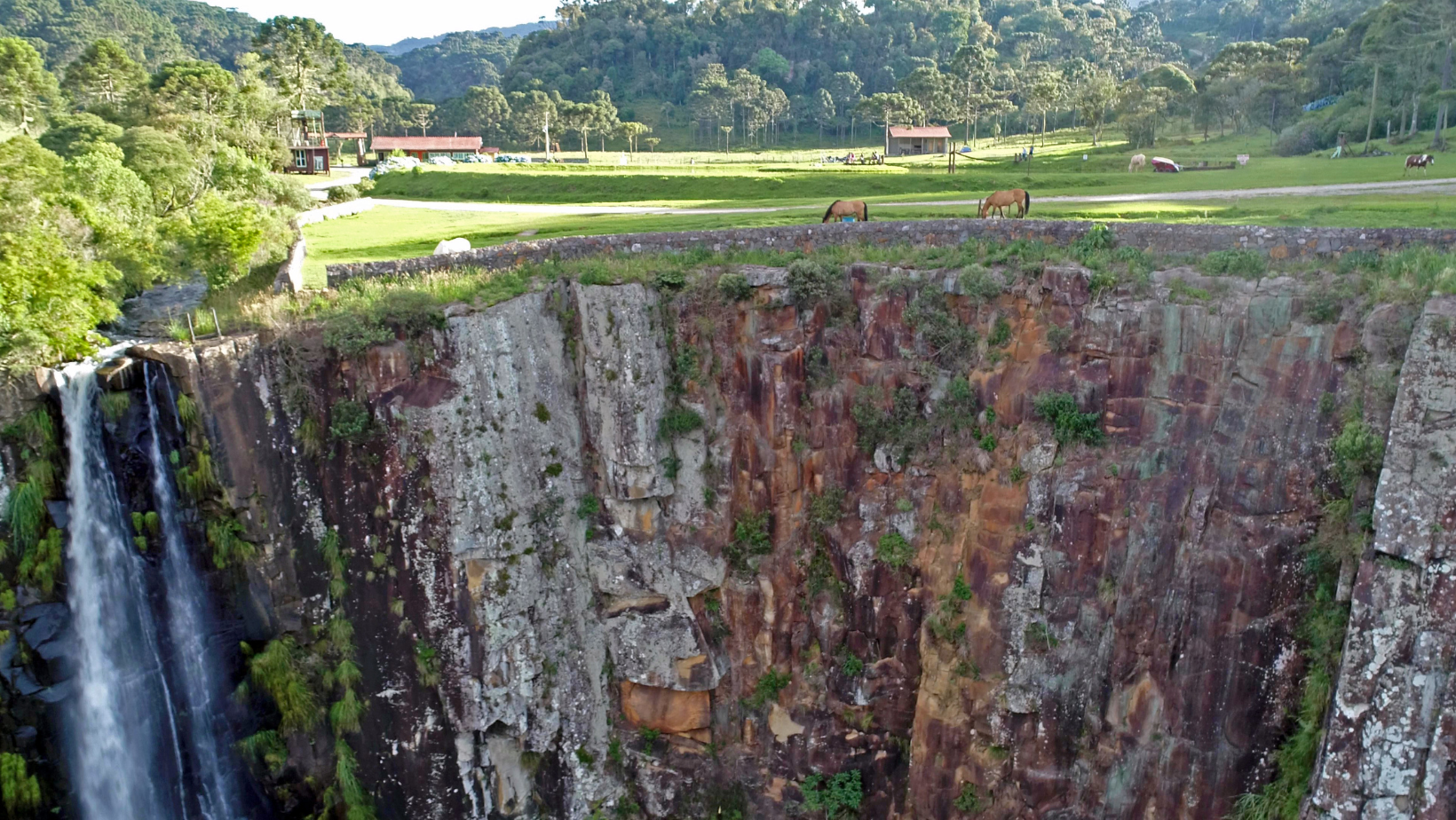 Morro do Avencal. Fonte: Canva.